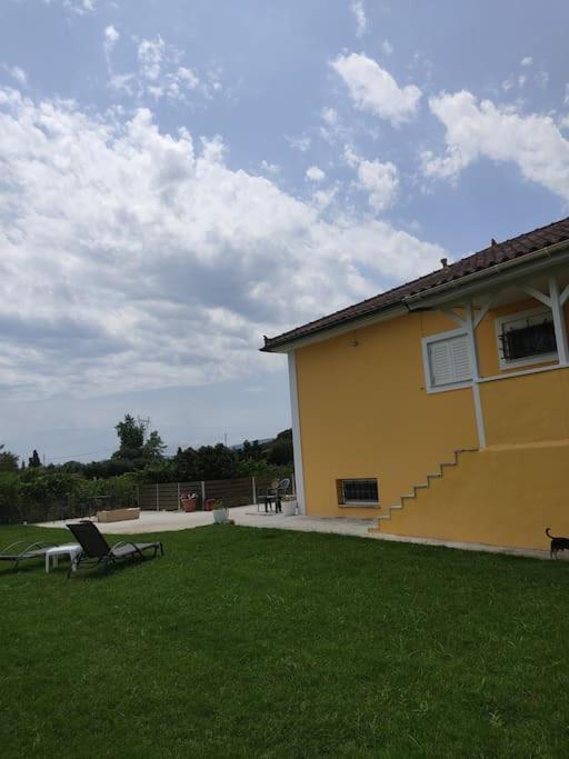 Casa Dei Fiori Villa Sarakinadhon ภายนอก รูปภาพ